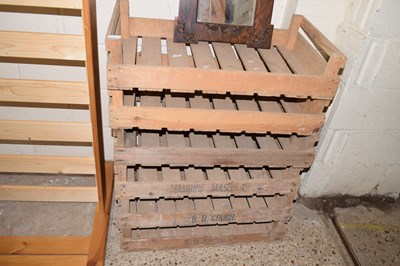 Lot 252 - Six vintage potato or fruit trays
