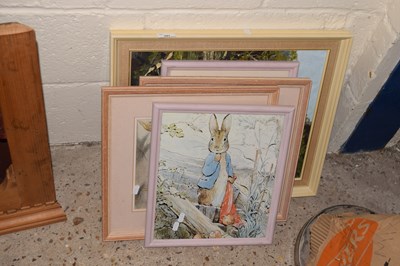 Lot 281 - Group of modern Beatrix Potter prints and a...