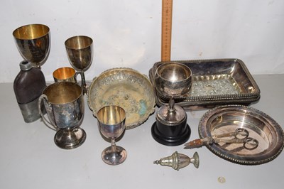 Lot 62 - Mixed Lot: Various silver plated trophy cups,...