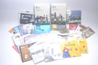 Lot 283 - Box containing a quantity of Royal Mint...