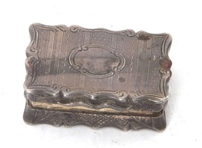 Lot 145 - A Victorian silver vinaigrette of rectangular...