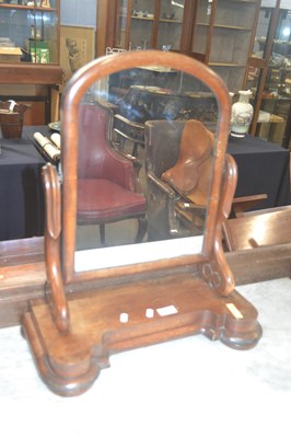 Lot 402 - A Victorian mahogany framed swing dressing...