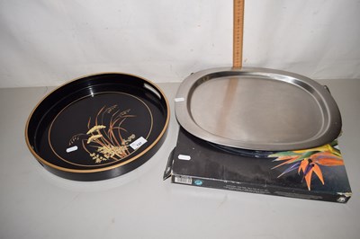Lot 137 - A lacquered serving tray, a glass cake stand etc