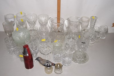Lot 187 - Mixed Lot: Various drinking glasses, glass...