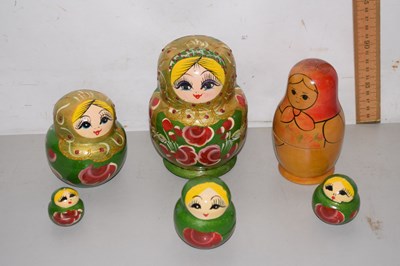 Lot 41 - A box of Russian dolls