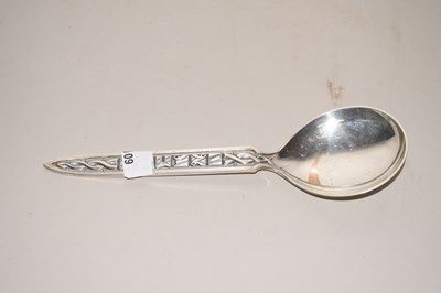 Lot 109 - A novelty white metal spoon