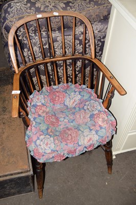 Lot 830 - A Windsor style chair