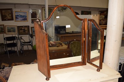 Lot 832 - A trifold dressing table mirror