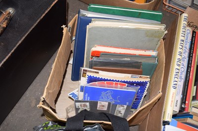 Lot 853 - A box of assorted stamps