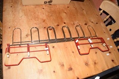 Lot 344 - A Happymaid folding shoe rack