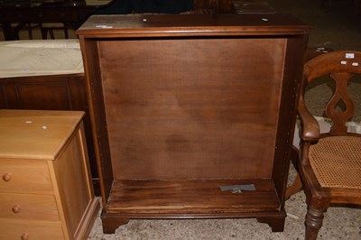 Lot 356 - A mahogany adjustable bookcase