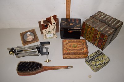 Lot 513 - Mixed lot comprising lacquered boxes, other...