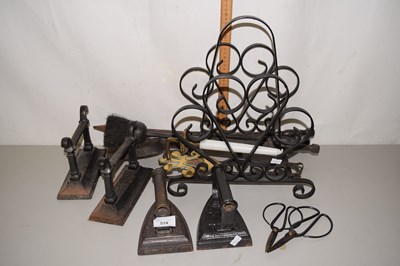 Lot 514 - Mixed lot of metal wares including vintage...