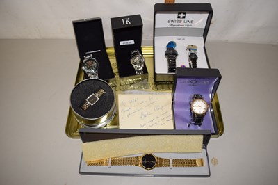 Lot 522 - Mixed lot of cased wristwatches, mens and...