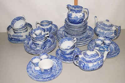 Lot 566 - A large collection of Spode blue and white...