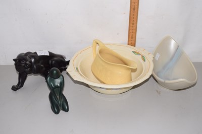 Lot 569 - Mixed Lot: Various ceramics, model figures etc