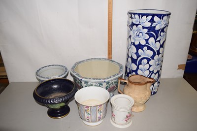 Lot 578 - Mixed Lot: Various ceramic planters, umbrella...