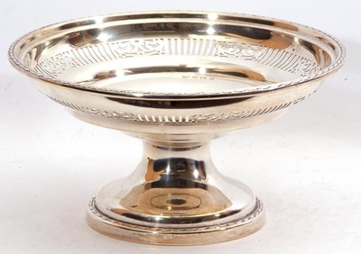 Lot 1 - George V silver pedestal fruit bowl with a...