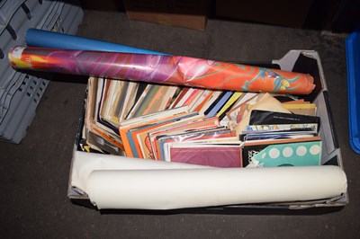Lot 634 - Mixed box of various 7" singles, Disney...