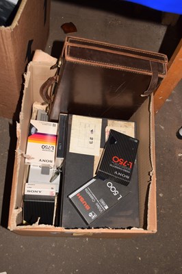 Lot 719 - Mixed Lot: House clearance to include various...