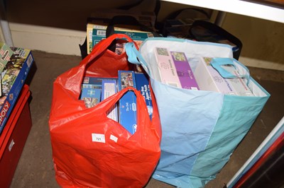 Lot 721 - Five bags of various jigsaw puzzles