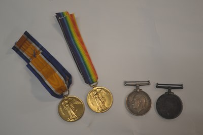 Lot 302A - Group of 5 WW1 Medals, 1 Norfolk Regt