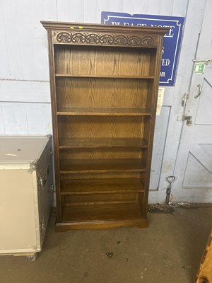 Lot 775b - Bookcase