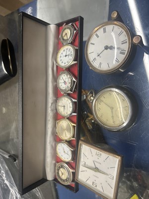 Lot 128 - Mixed lot of various wrost watches and travel...
