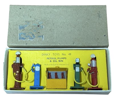 Lot 145 - A boxed Dinky Toys Petrol Pump Set, number 49