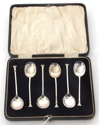 Lot 243 - Cased set of George V silver seal top...