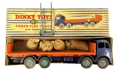 Lot 134 - A boxed Dinky 903 Foden Flat Truck with...