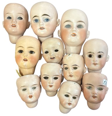 Lot 346 - A collection of a/f various German bisque doll...