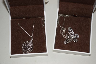 Lot 115 - Two silver Pendants
