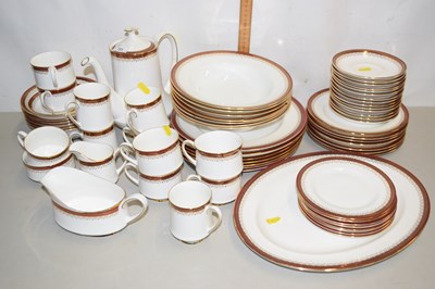 Lot 151 - Qty of Paragon Holyrood tablewares