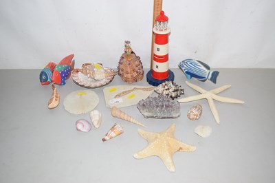 Lot 178 - Various seashells, model fish etc