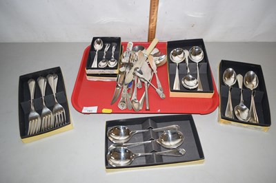 Lot 195 - Various silver plated cutlery