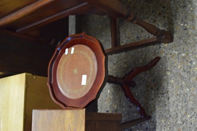 Lot 301 - Modern wine table