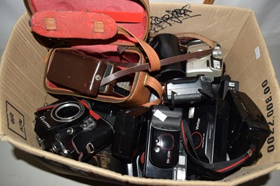 Lot 506 - Box assorted cameras