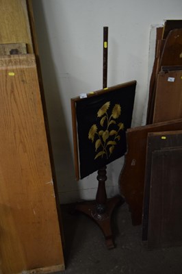 Lot 707 - 19th century pole screen for repair