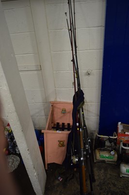 Lot 841 - Various fishing rods and multiplyer reels