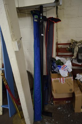 Lot 849 - Group various fishing poles