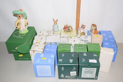 Lot 12 - Collection of various Beartrix Potter figures...