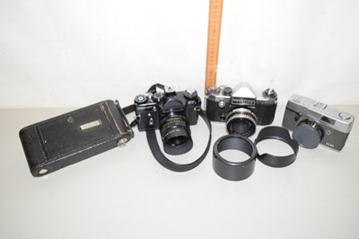 Lot 51 - Box various cameras