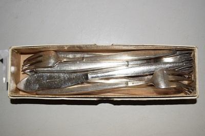 Lot 91 - Qty silver plated cutlery