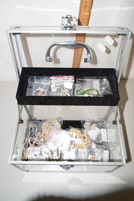 Lot 120 - Qty of as new costume jewellery