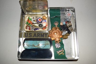 Lot 137 - Mixed items to include various military badges,...