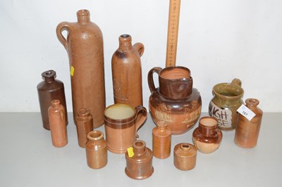 Lot 161 - Various items to include Doulton jug, various...