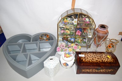 Lot 191 - Tabletop cabinet, porcelain butterfly models,...