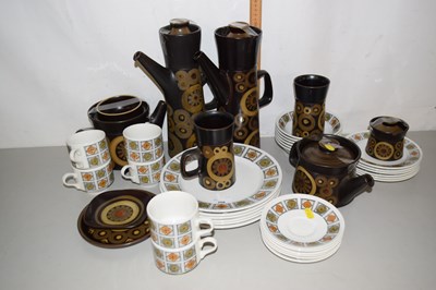 Lot 208 - Mixed retro Denby tablewares together with...