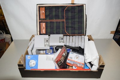 Lot 506 - Box various photo frames, house clearance...